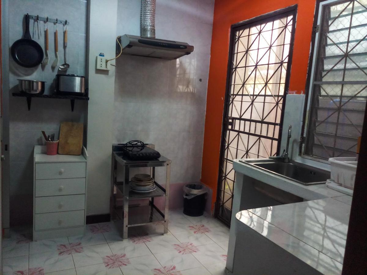 Kata Lina Guesthouse 외부 사진