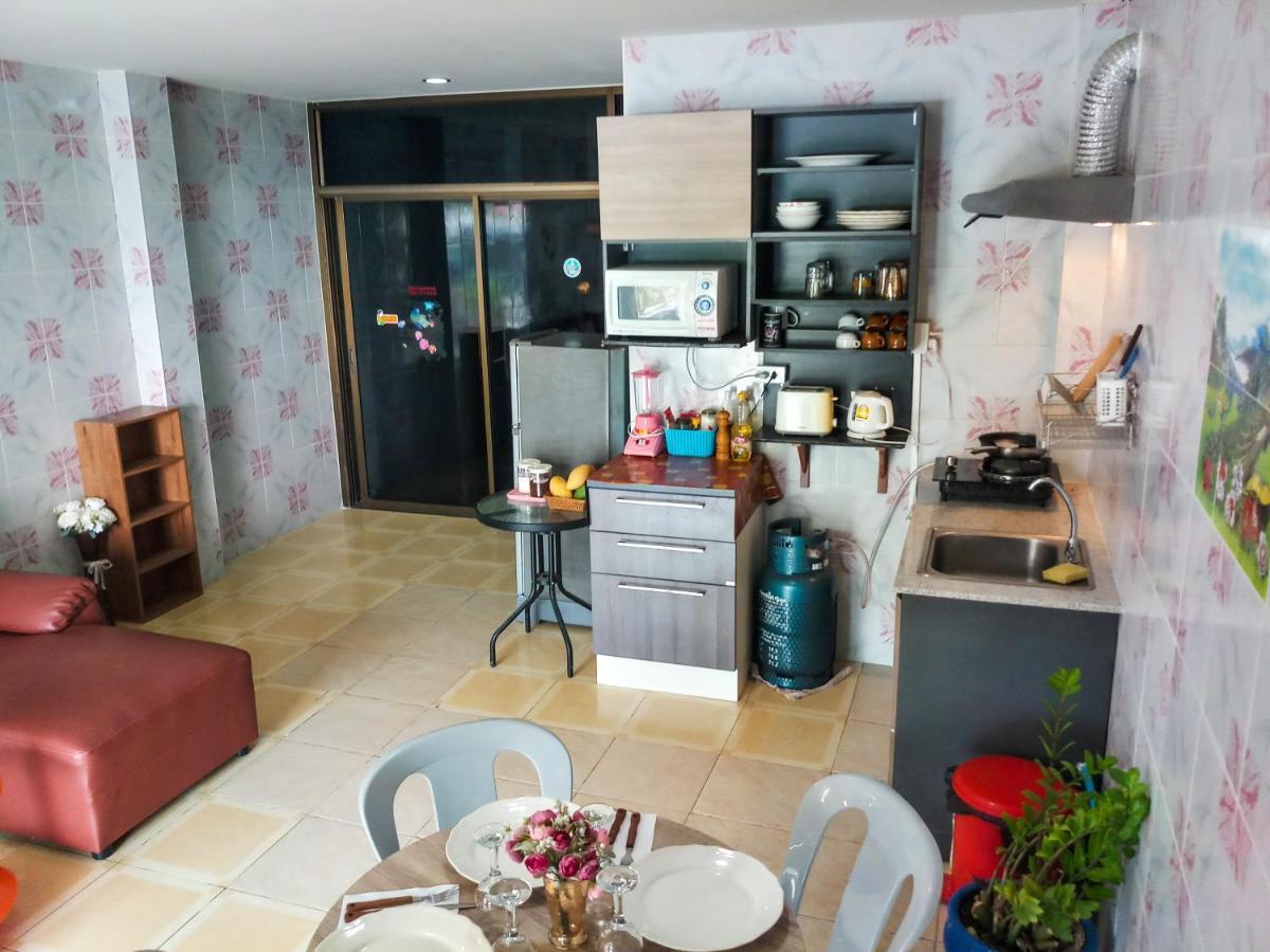 Kata Lina Guesthouse 외부 사진