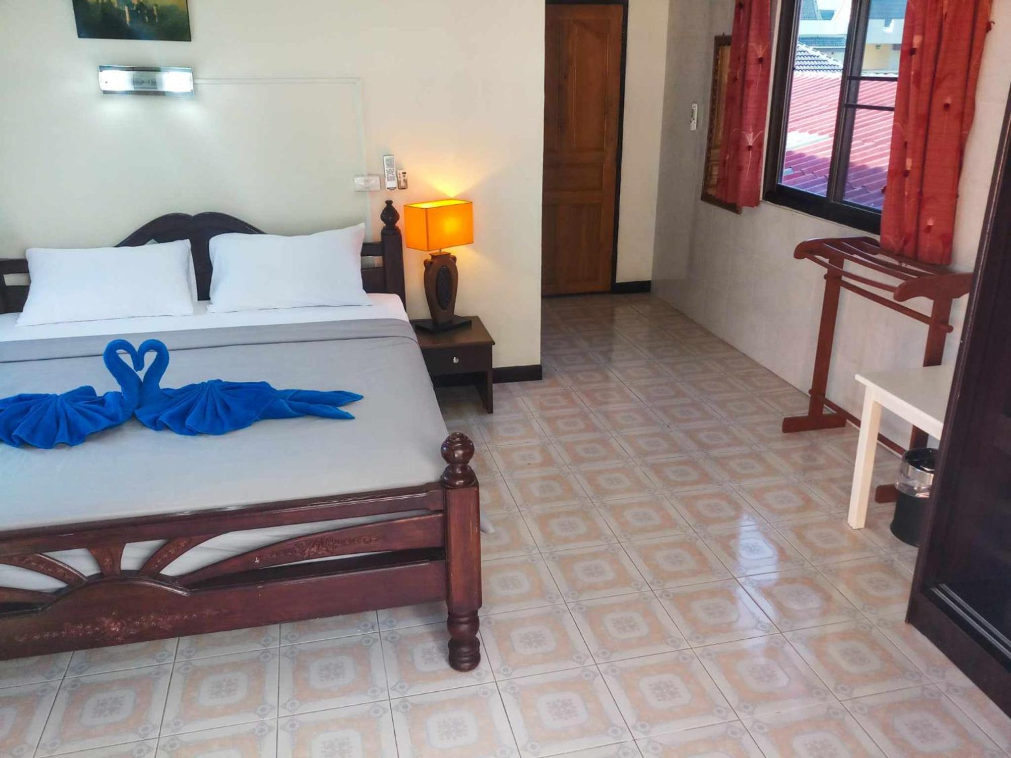 Kata Lina Guesthouse 외부 사진