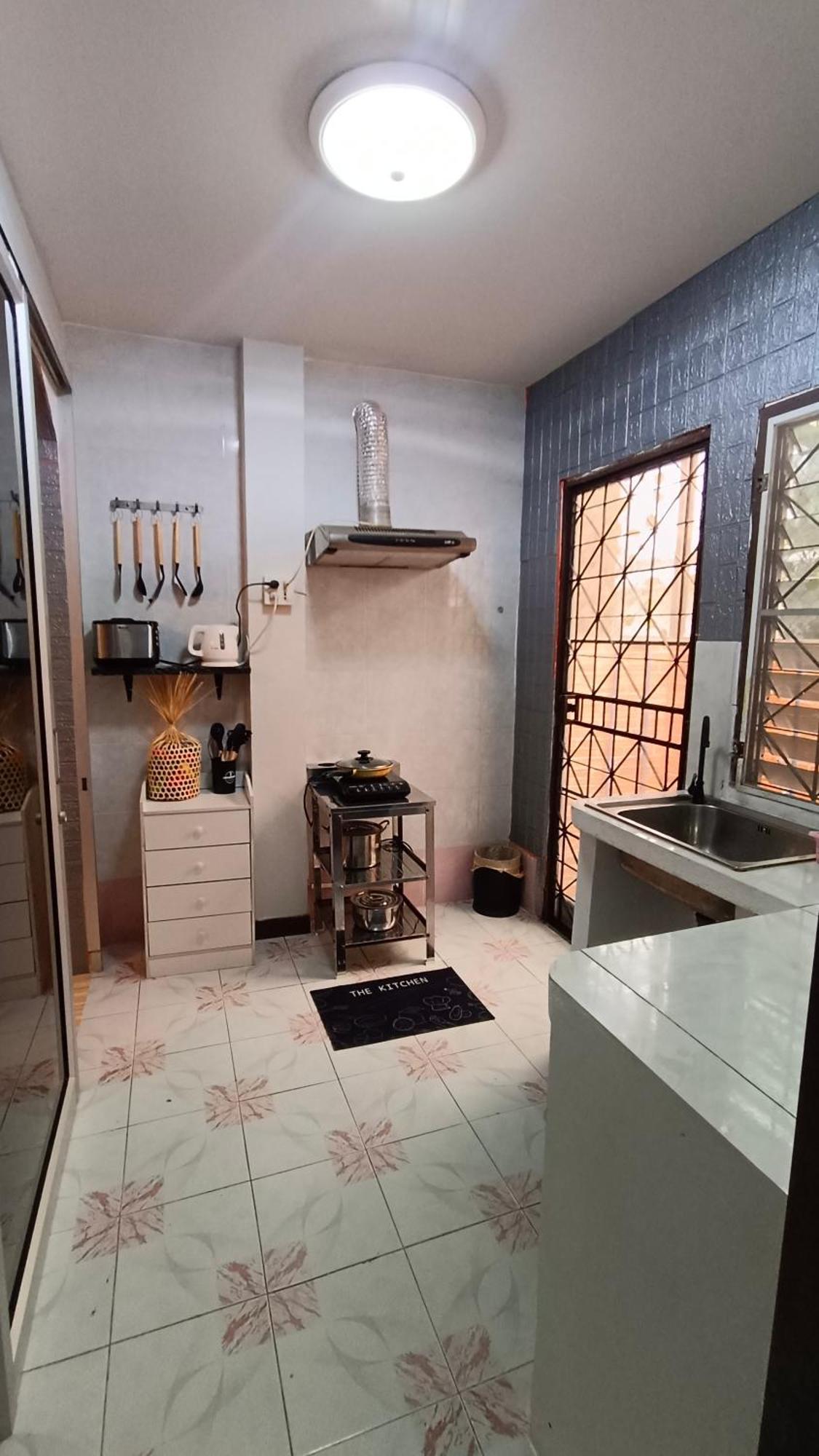 Kata Lina Guesthouse 외부 사진